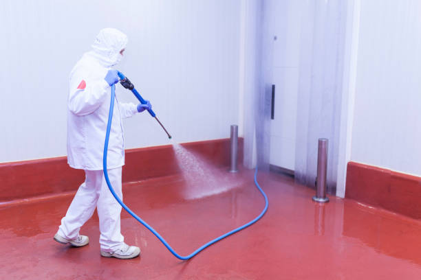Best Animal Enclosure Cleaning  in North Hills, NY